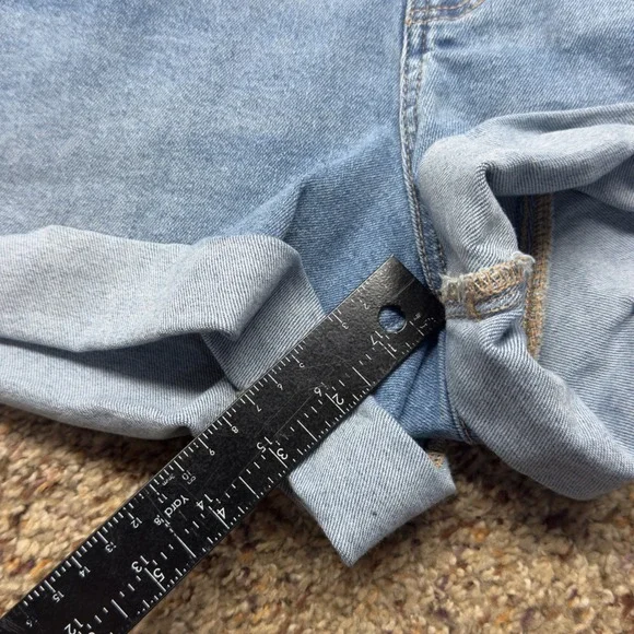 American Eagle Mom Shorts Womens 14 Light Wash Blue High Rise Stretch Denim 3 In - Picture 8 of 10